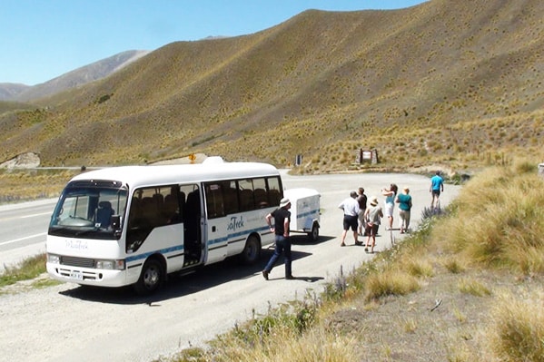 MoaTrek tour bus in Lindis Pass