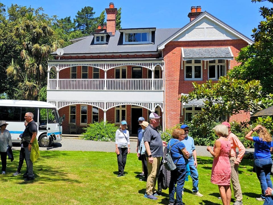 MoaTrek travellers visiting Akaunui homestead in Canterbury